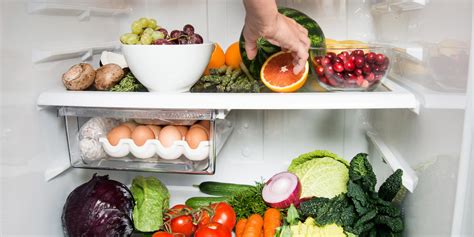 Где лучше хранить овощи на кухне?